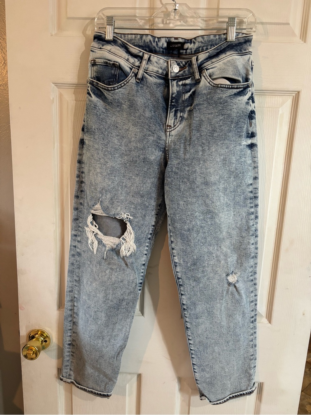 Express Light Blue Acid Wash Boyfriend Jeans